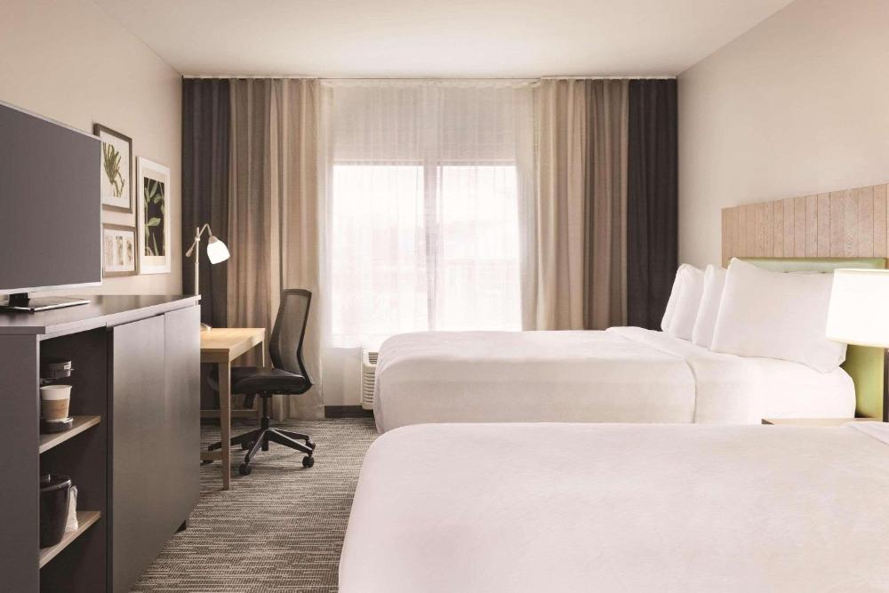 Queen Room with Two Queen Beds interior